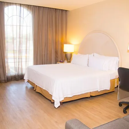Holiday Inn Express Monterrey Galerias-San Jeronimo By Ihg-3